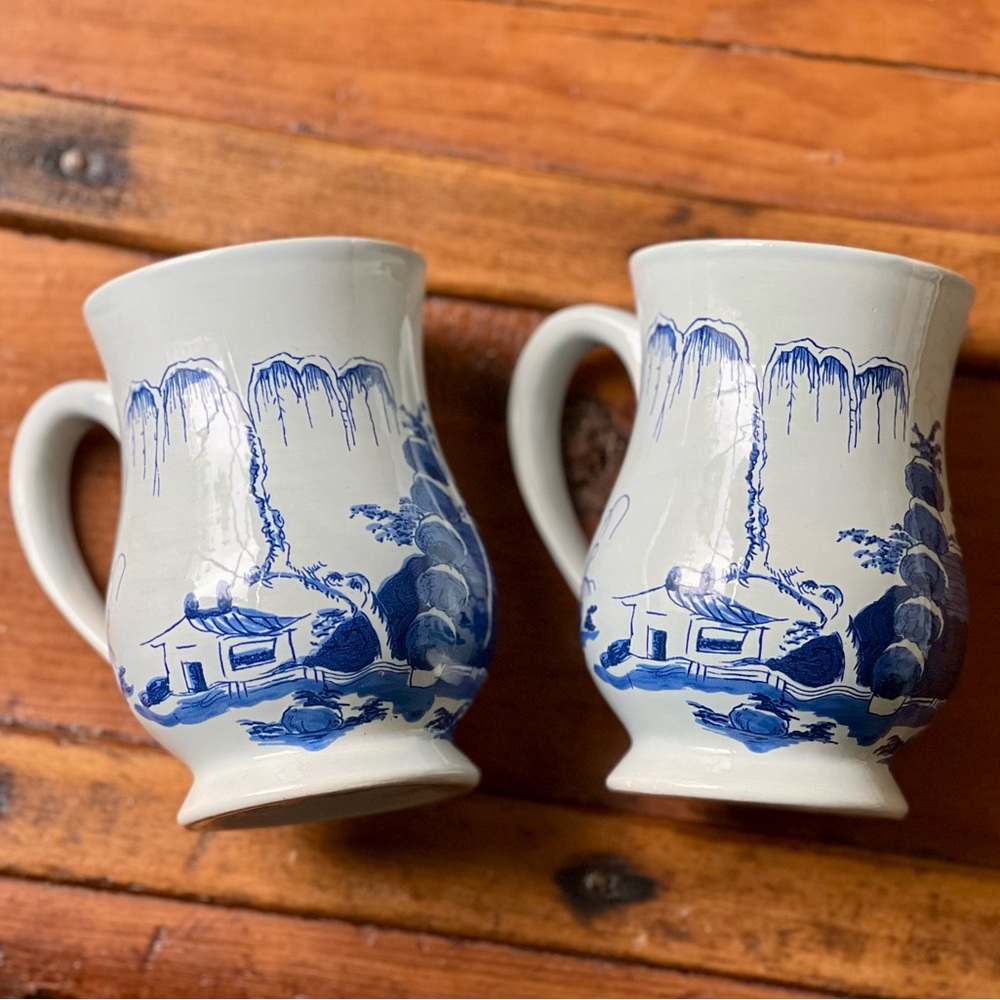 2 VTG OUD Delft Williamsburg Restoration Tankard Mugs 1966
